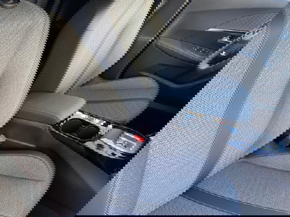 Peugeot 2008 nuova a Salerno (14)