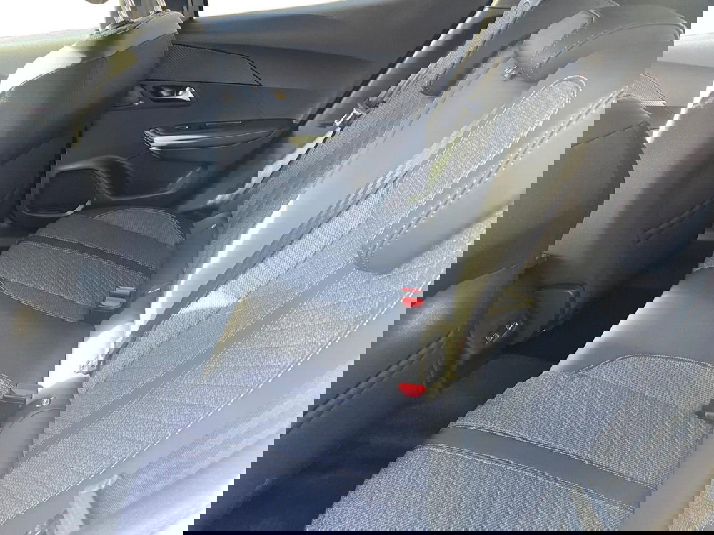 Peugeot 2008 nuova a Salerno (7)