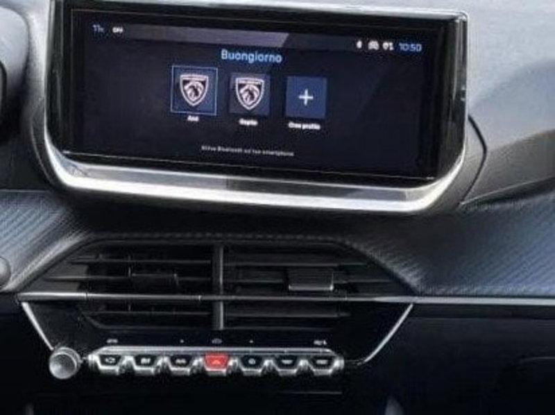 Peugeot 208 usata a Salerno (13)