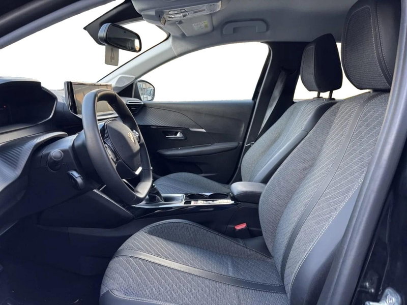 Peugeot 208 usata a Salerno (6)