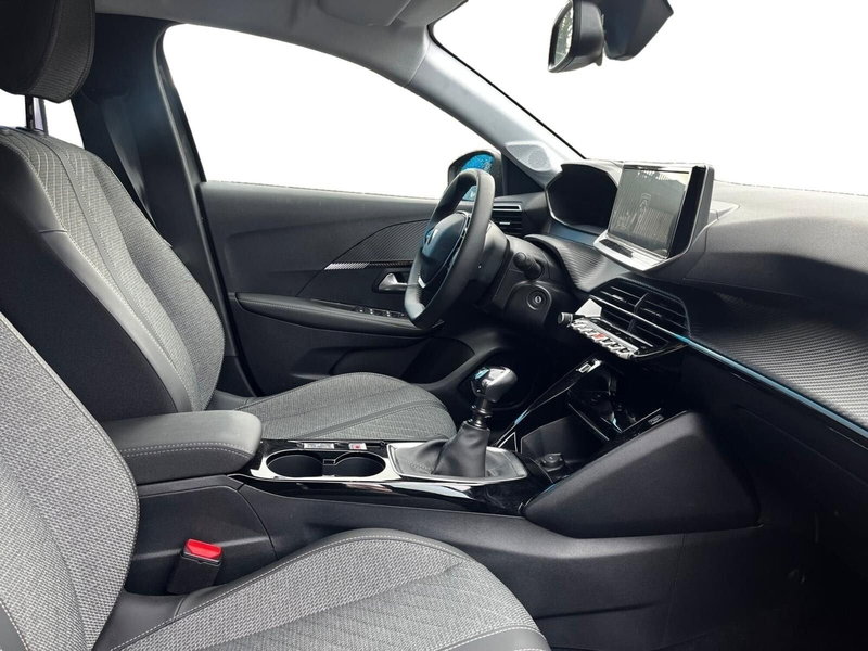 Peugeot 208 usata a Salerno (8)