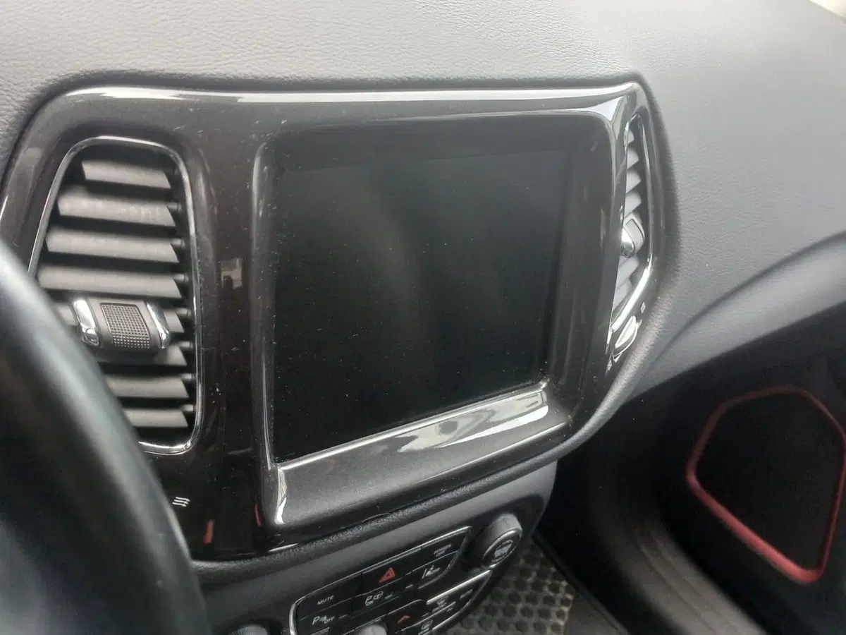 Jeep Compass usata a Salerno (12)