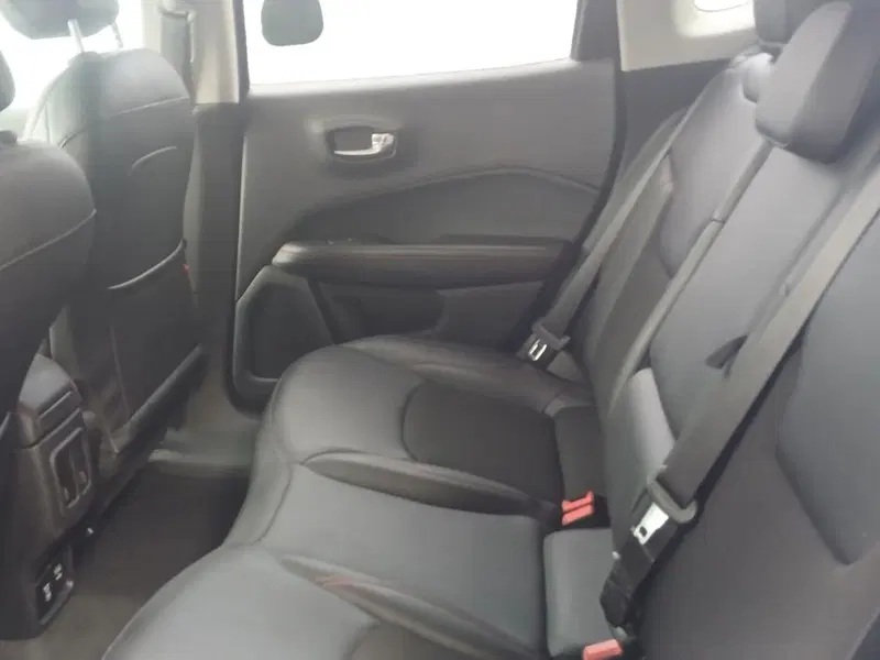 Jeep Compass usata a Salerno (7)