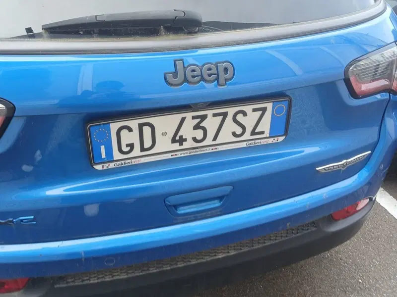 Jeep Compass usata a Salerno (9)