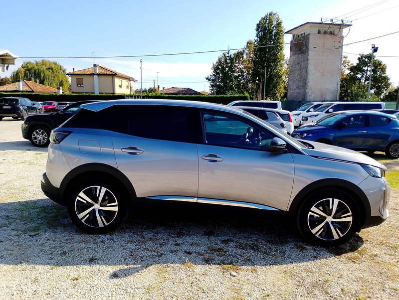 Peugeot 3008 usata a Salerno (10)