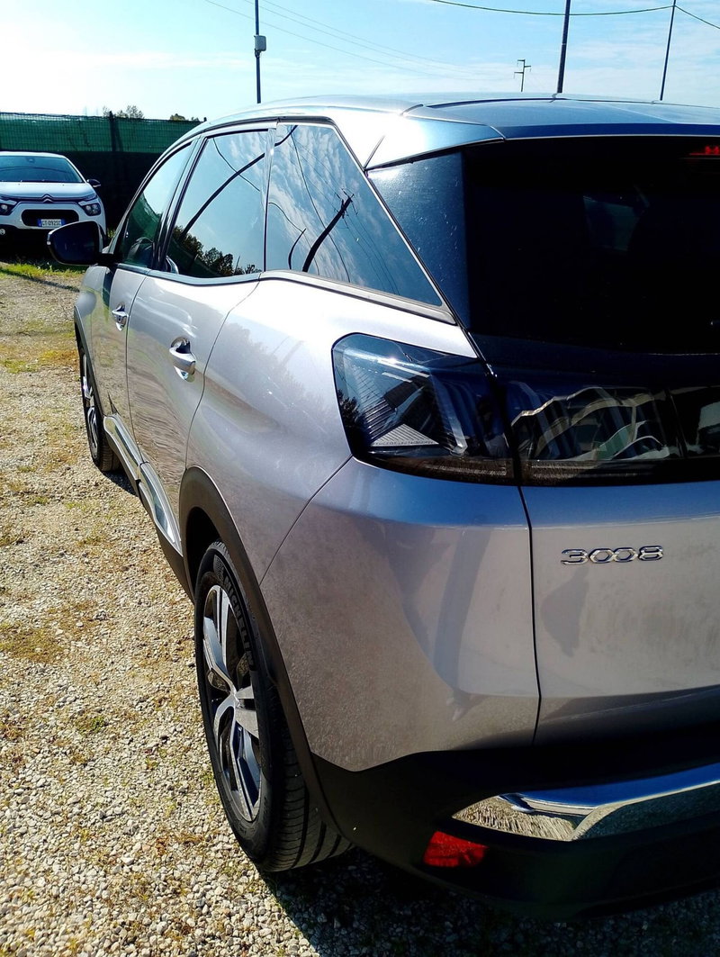 Peugeot 3008 usata a Salerno (9)