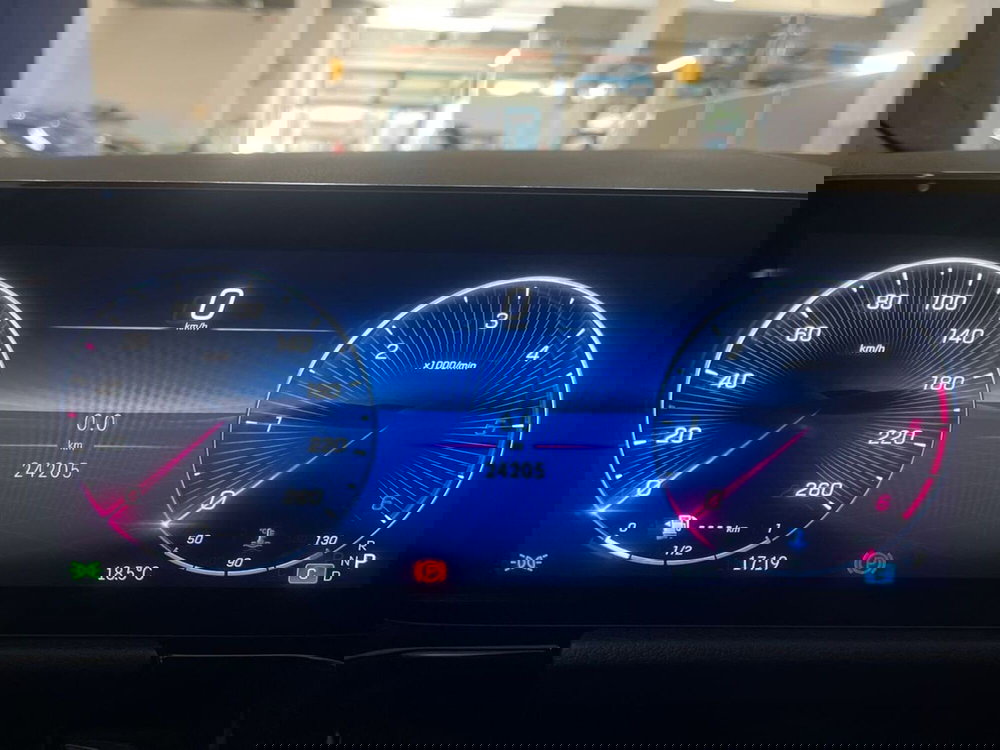 Mercedes-Benz GLA SUV usata a Prato (13)