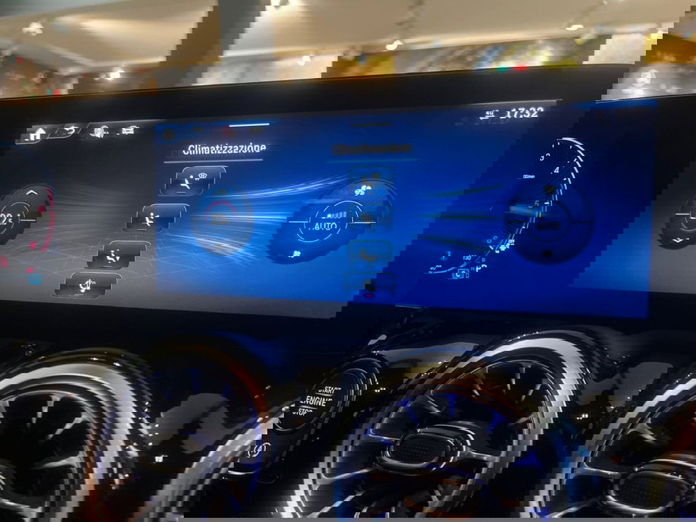 Mercedes-Benz GLA SUV usata a Prato (14)