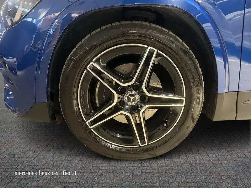 Mercedes-Benz GLA SUV usata a Prato (17)