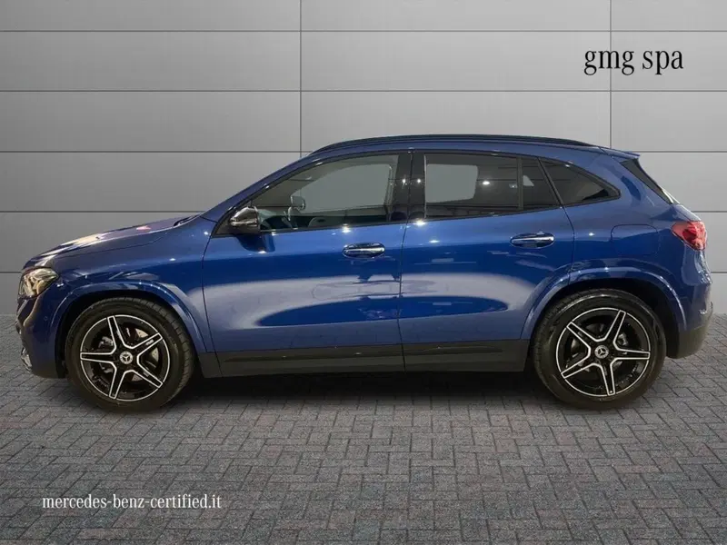 Mercedes-Benz GLA SUV usata a Prato (6)