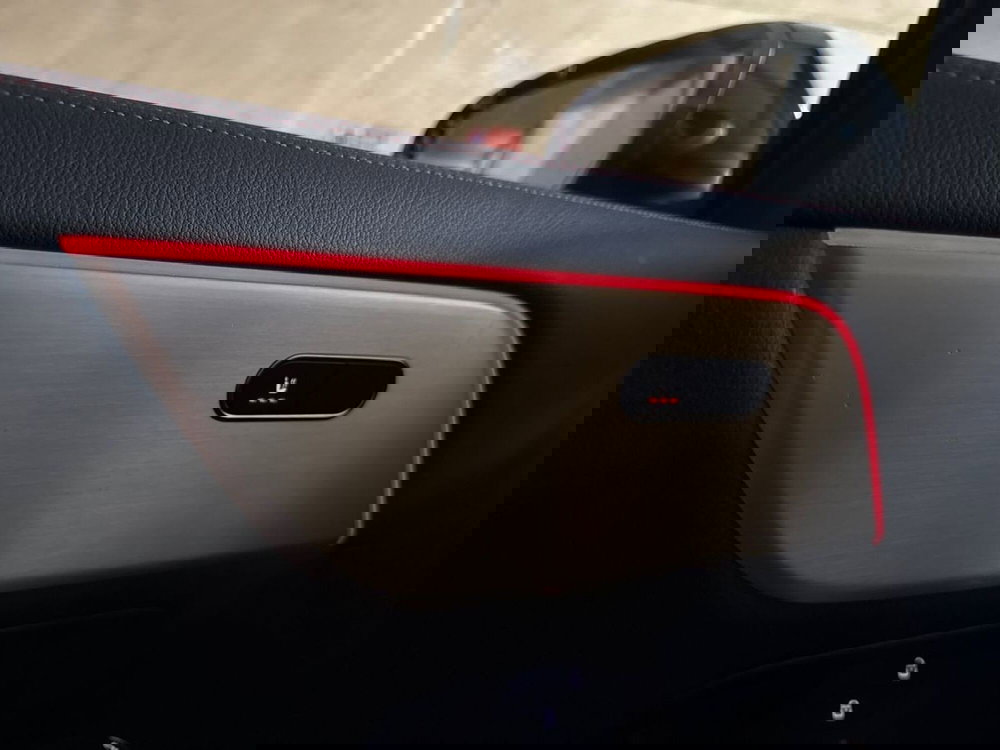 Mercedes-Benz GLA SUV usata a Prato (19)