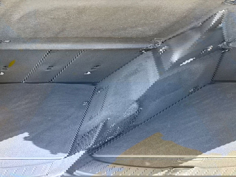 Mercedes-Benz GLA SUV usata a Prato (8)