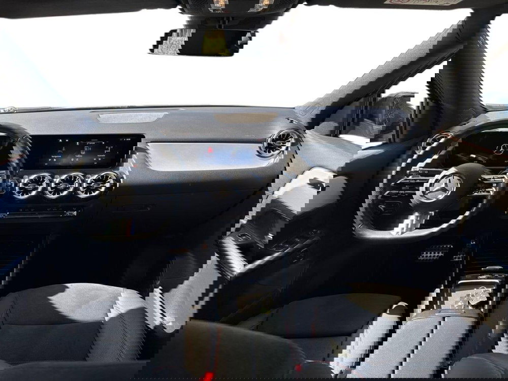 Mercedes-Benz GLA SUV usata a Prato (9)