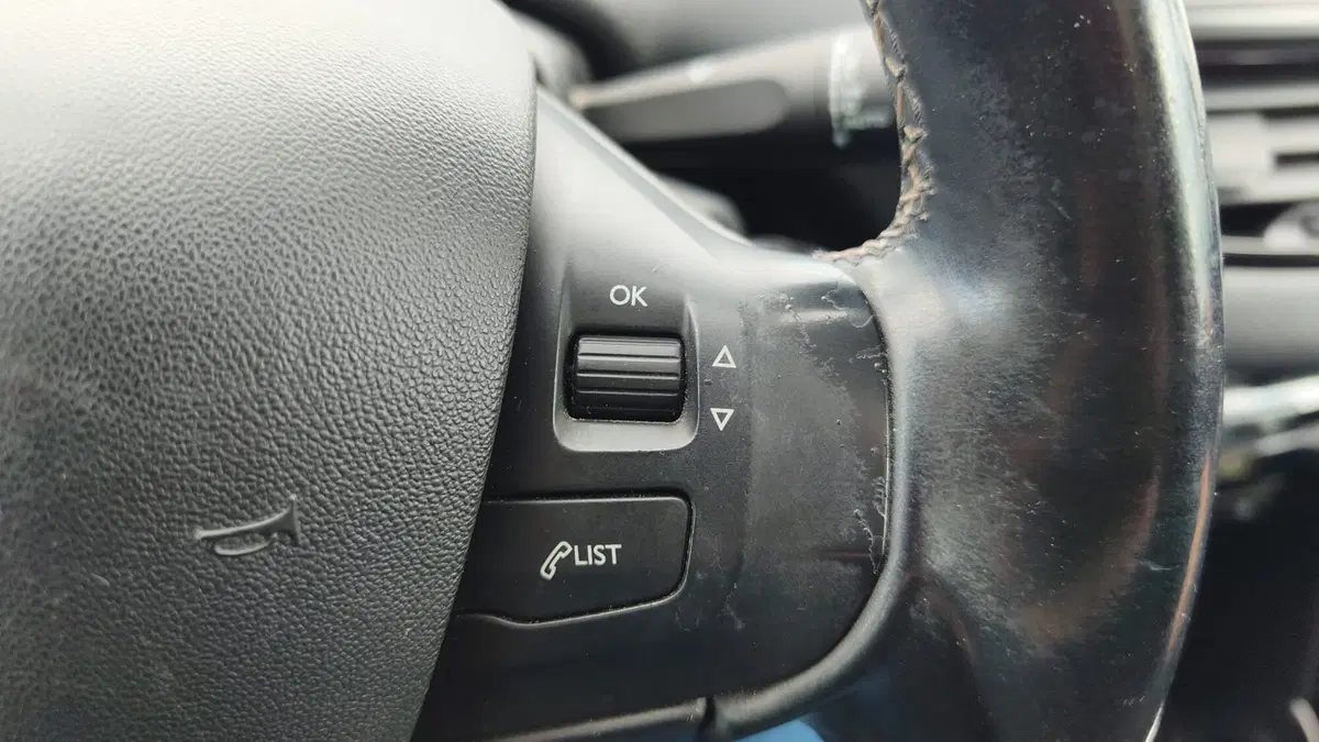 Peugeot 2008 usata a Firenze (17)