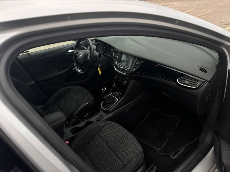 Opel Astra usata a Firenze (11)