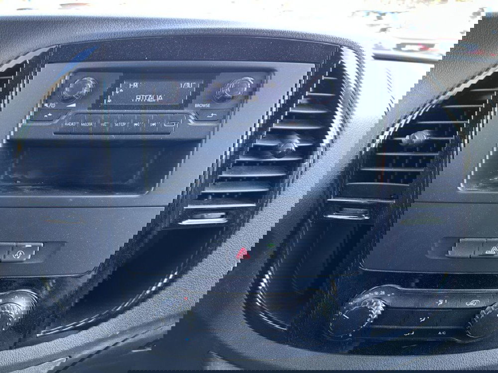 Mercedes-Benz Vito usata a Cuneo (10)