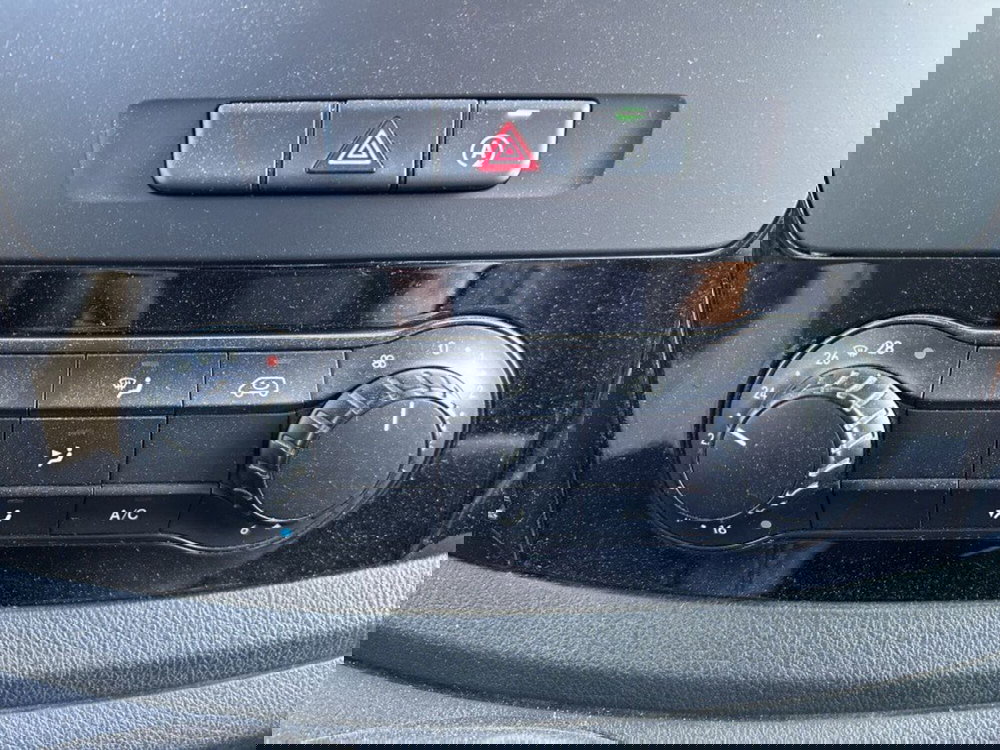 Mercedes-Benz Vito usata a Cuneo (11)