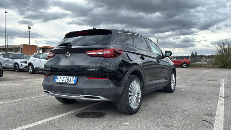 Opel Grandland X usata a Firenze (9)