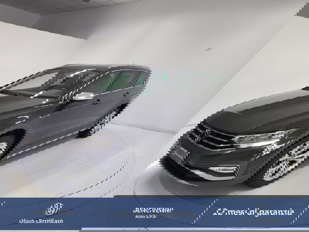 Volkswagen Passat Variant usata a Catanzaro