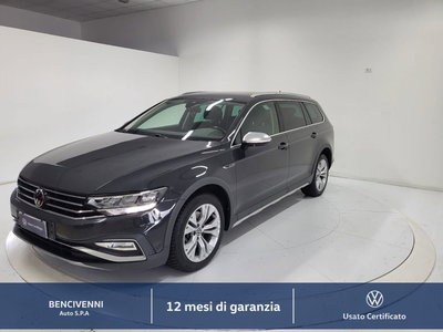 Volkswagen Passat Variant Alltrack 2.0 TDI 200 CV 4MOTION DSG del 2021 usata a Catanzaro