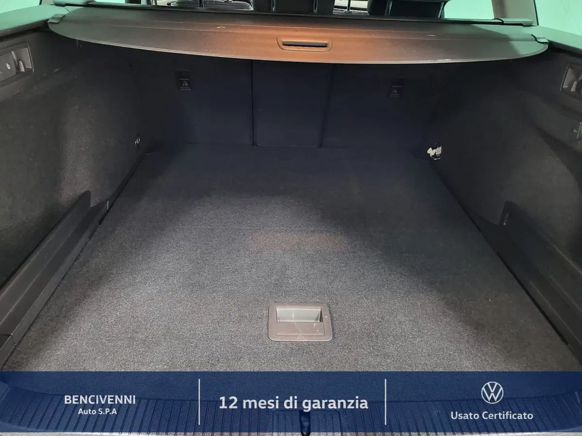 Volkswagen Passat Variant usata a Catanzaro (17)