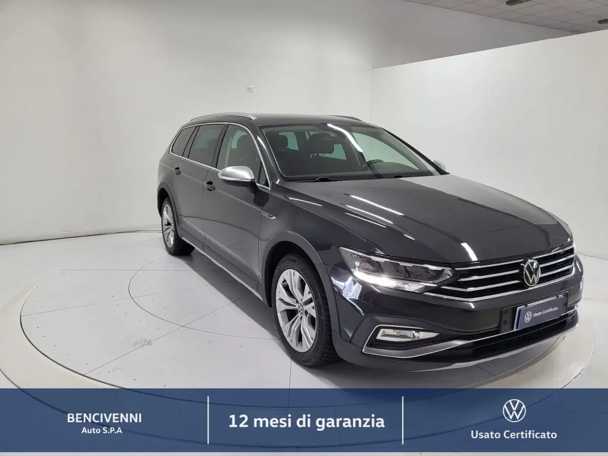 Volkswagen Passat Variant usata a Catanzaro (4)