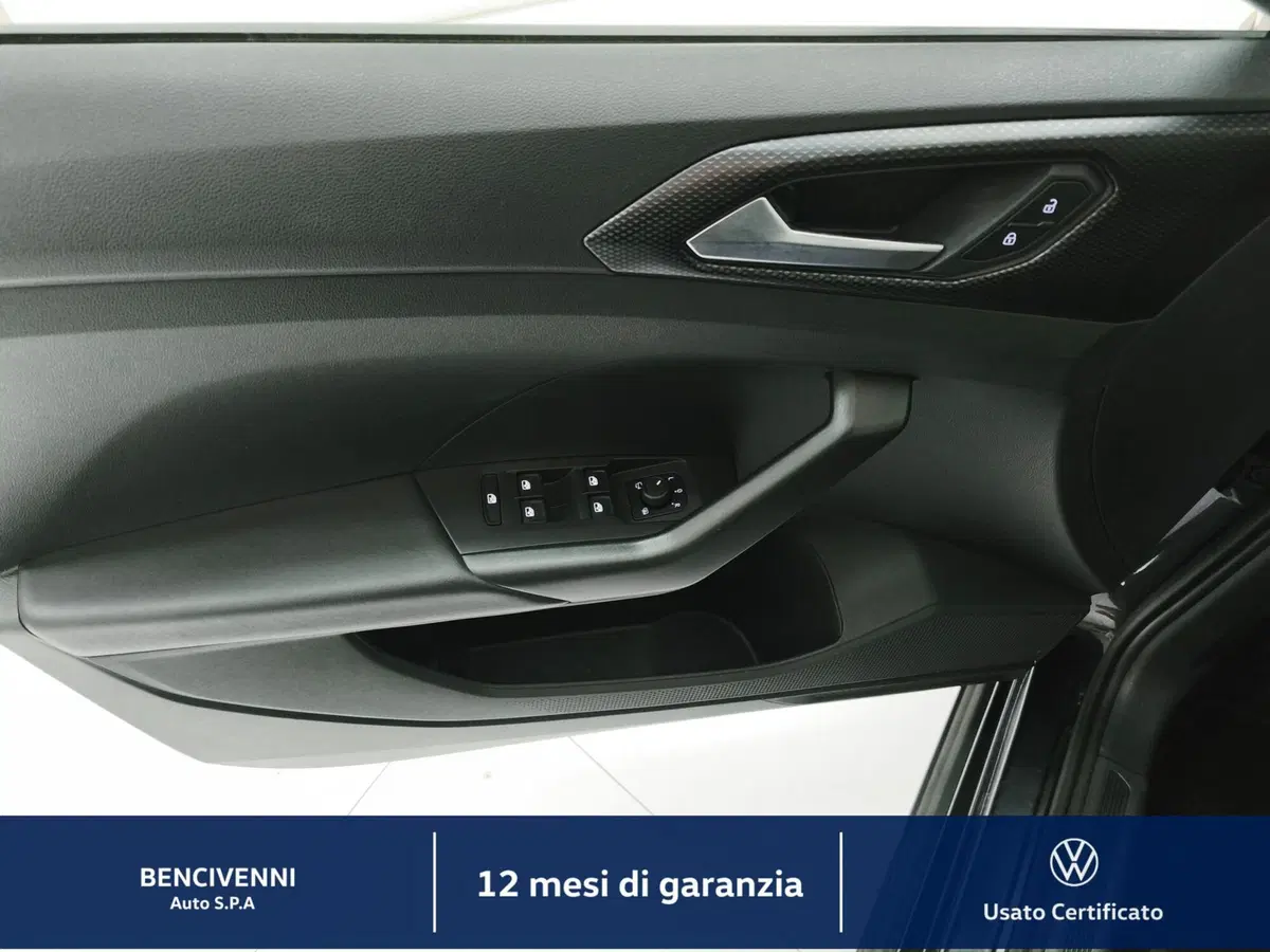 Volkswagen T-Cross usata a Catanzaro (13)
