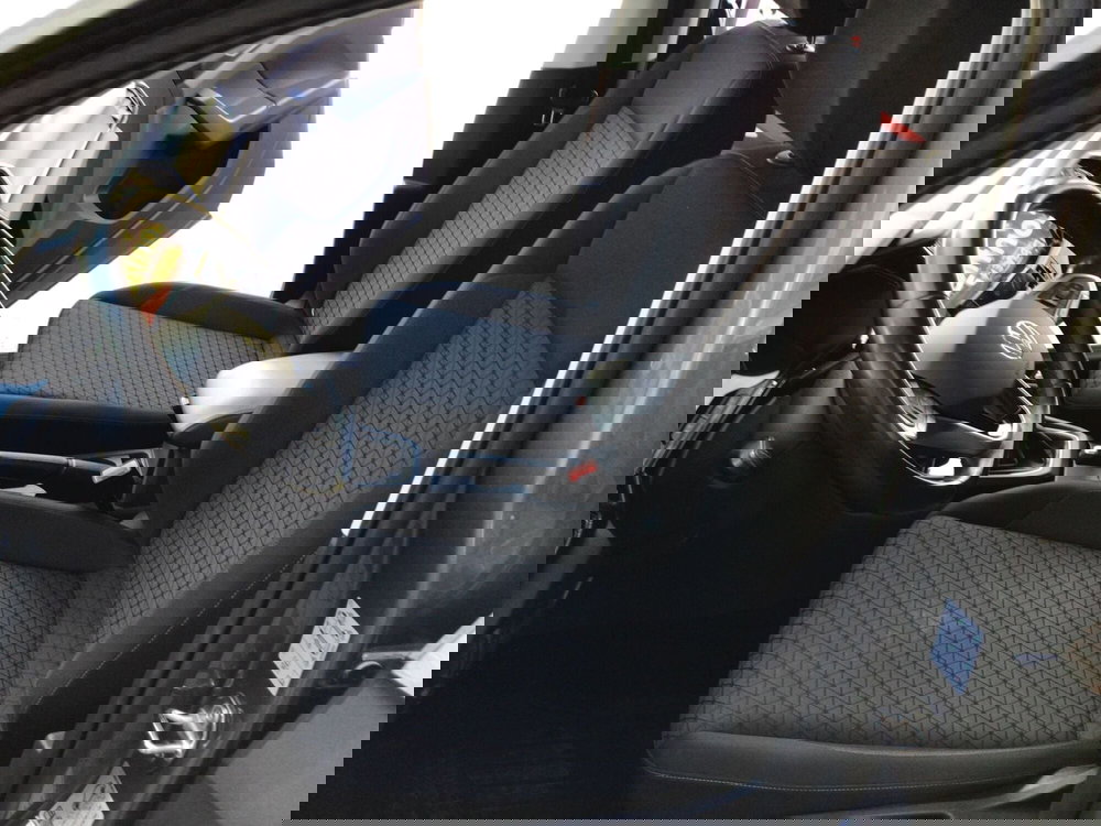 Volkswagen T-Cross usata a Genova (13)