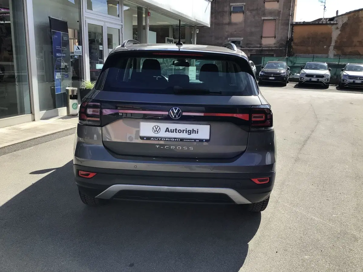Volkswagen T-Cross usata a Genova (6)