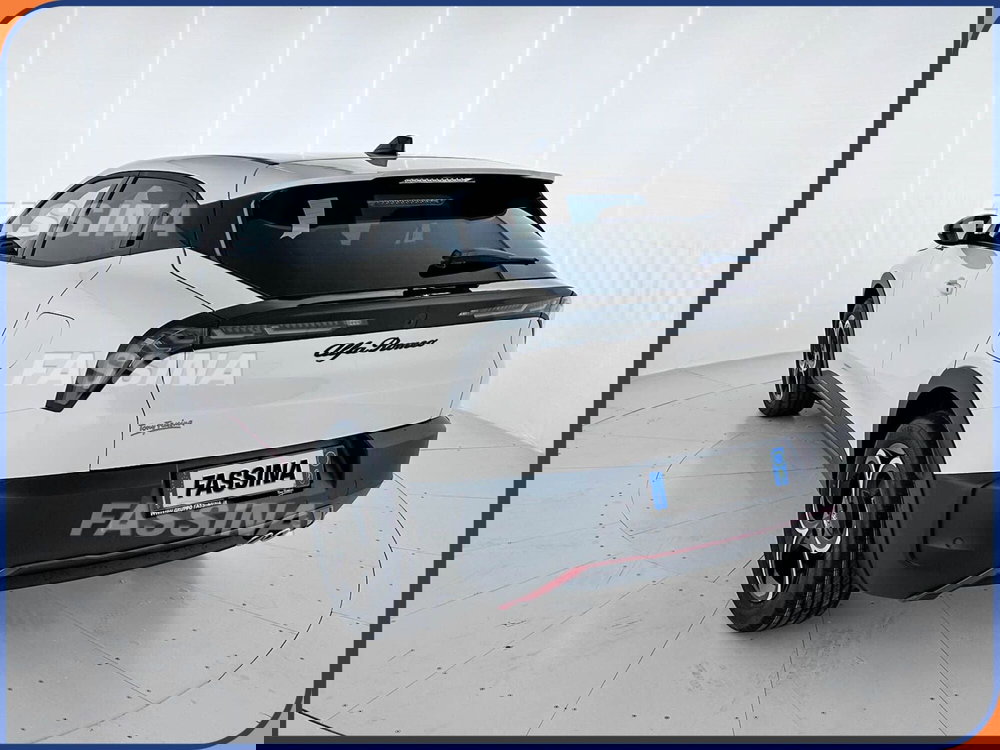 Alfa Romeo Junior nuova a Milano (4)