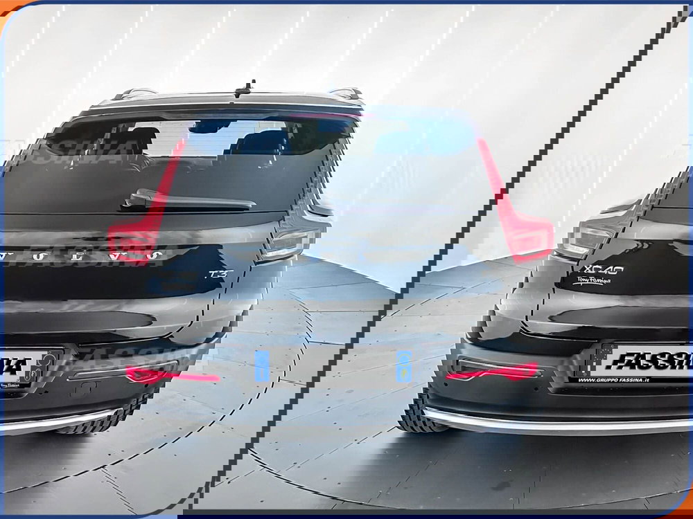 Volvo XC40 usata a Milano (5)