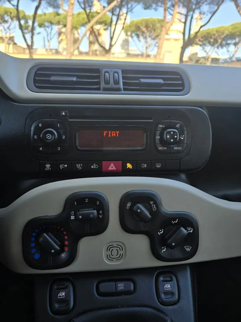 Fiat Panda usata a Massa-Carrara (18)