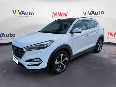 Hyundai Tucson 2.0 CRDi 4WD XPossible del 2017 usata a Massa