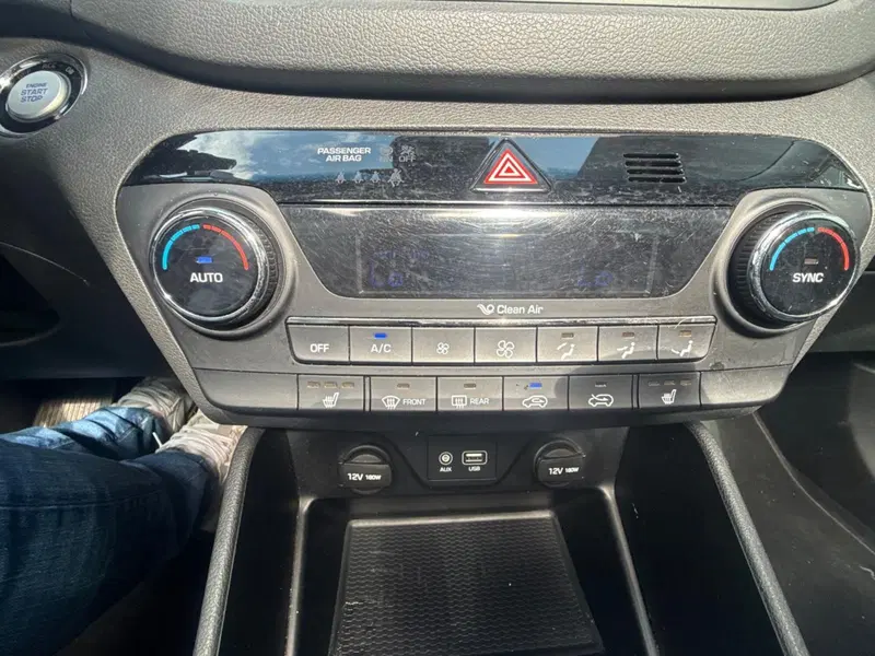 Hyundai Tucson usata a Massa-Carrara (11)