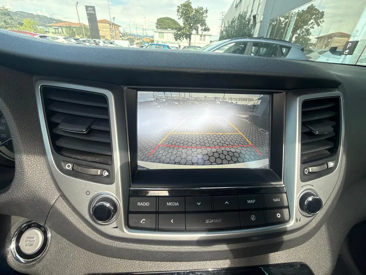 Hyundai Tucson usata a Massa-Carrara (12)