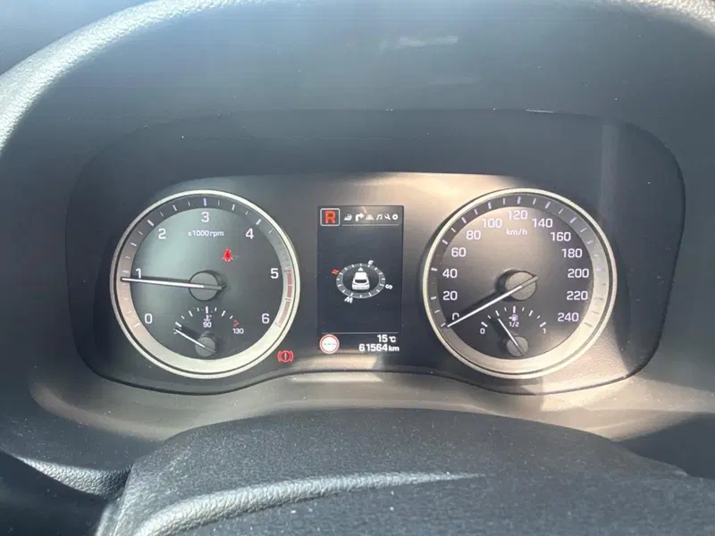 Hyundai Tucson usata a Massa-Carrara (13)