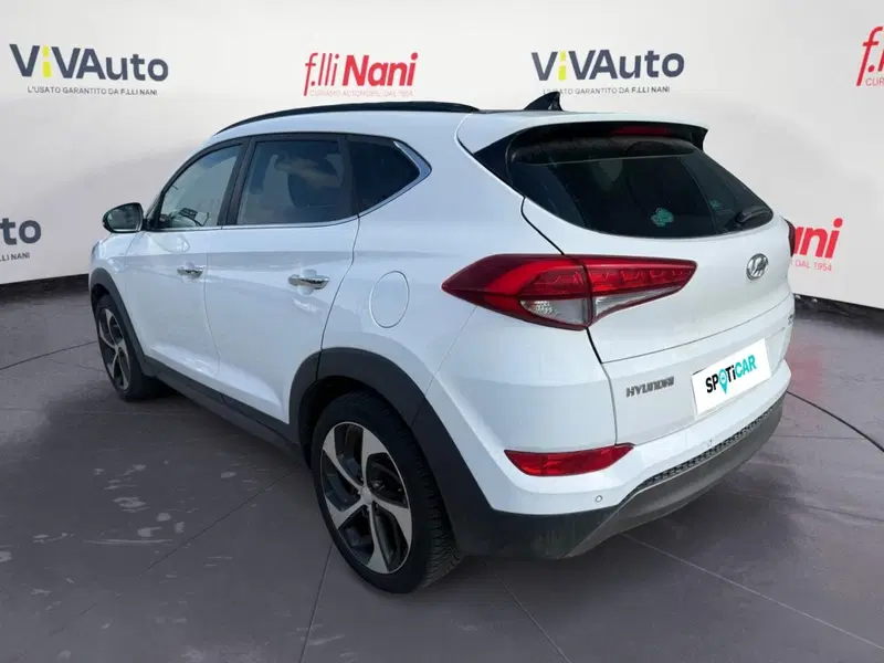 Hyundai Tucson usata a Massa-Carrara (3)