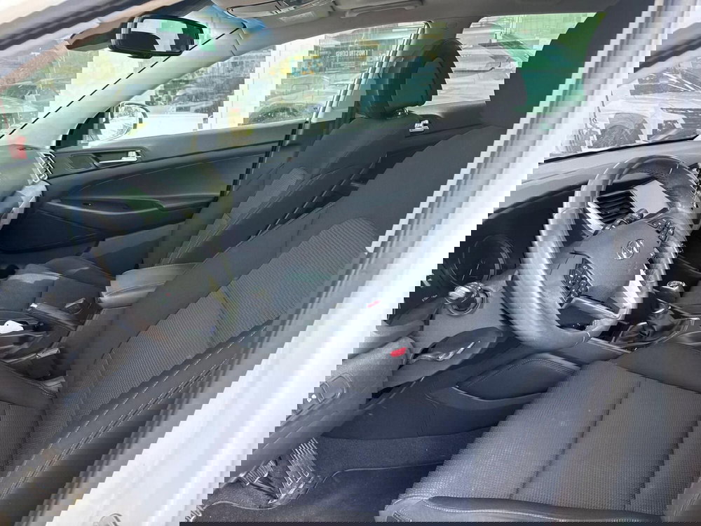 Hyundai Tucson usata a Massa-Carrara (9)
