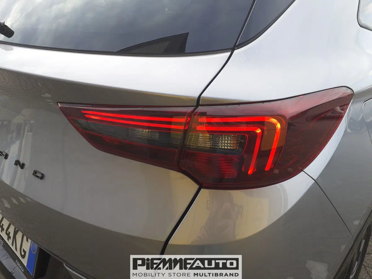 Opel Grandland usata a Piacenza (10)