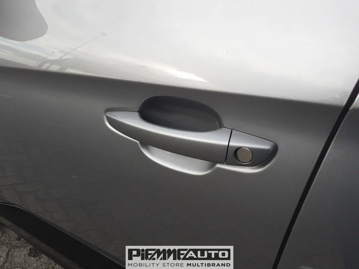 Opel Grandland usata a Piacenza (11)