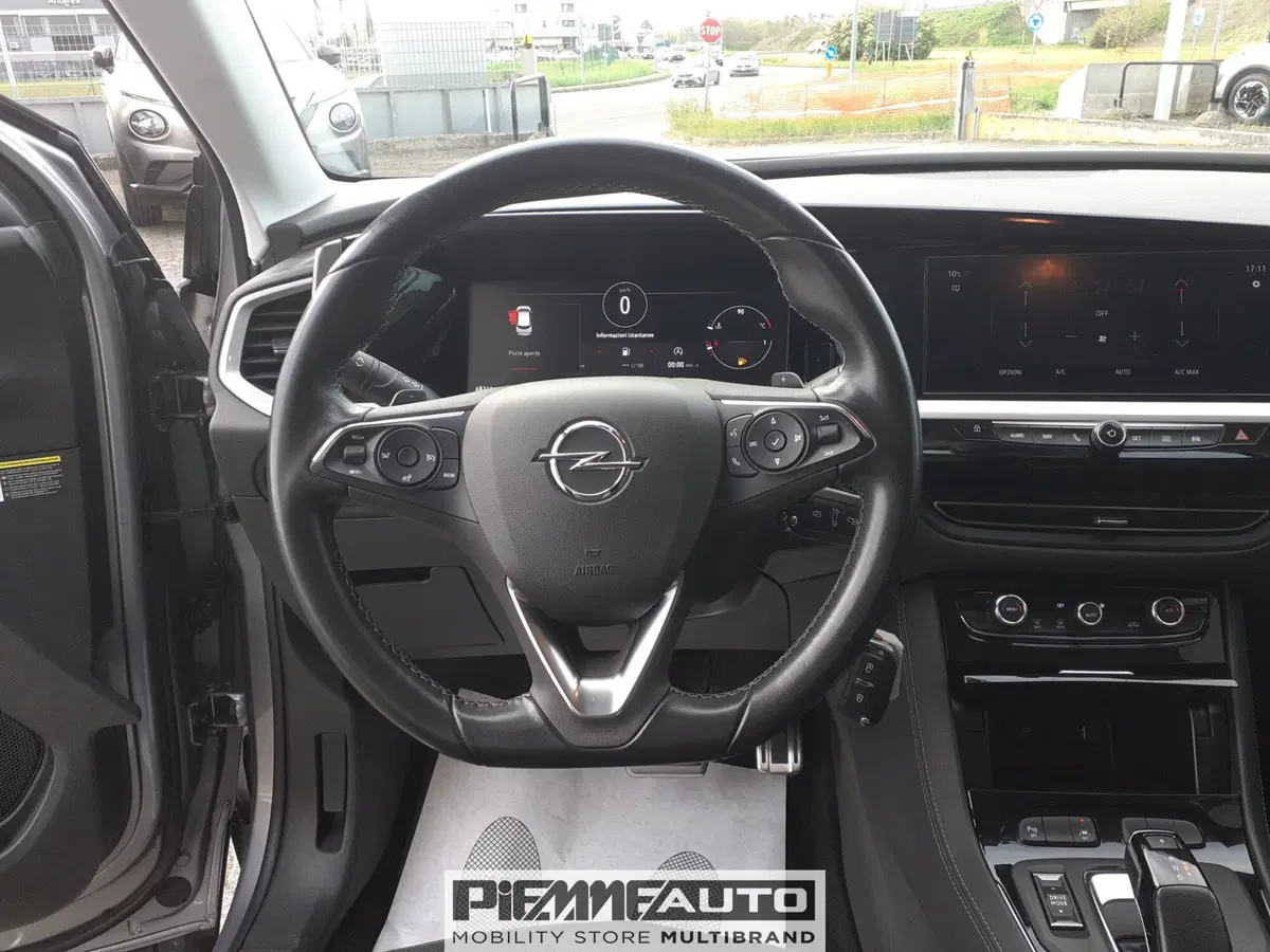 Opel Grandland usata a Piacenza (19)