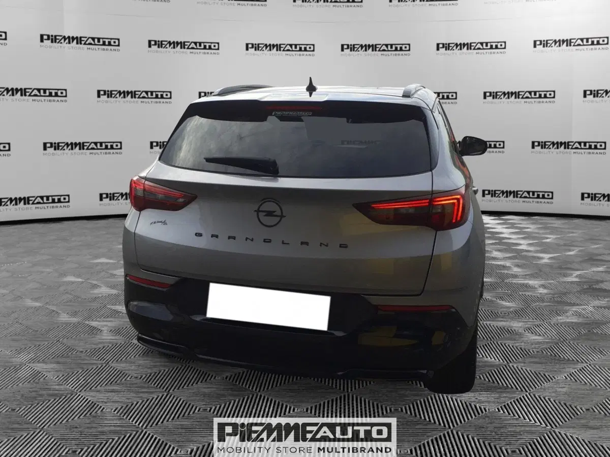 Opel Grandland usata a Piacenza (4)