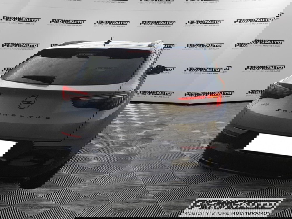 Opel Grandland usata a Piacenza (4)