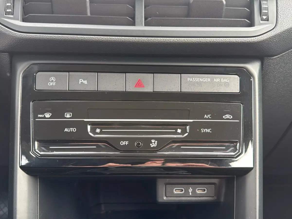 Volkswagen T-Cross usata a Terni (14)