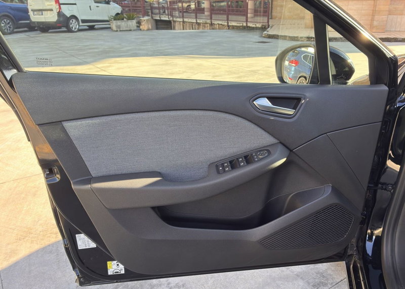 Renault Clio usata a Frosinone (9)