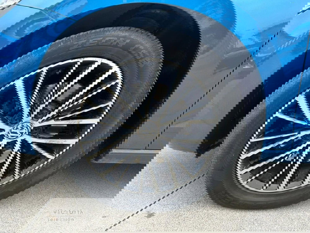 Volkswagen Touran usata a Brescia (5)