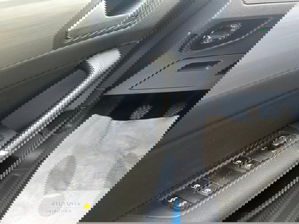 Volkswagen Touran usata a Brescia (7)