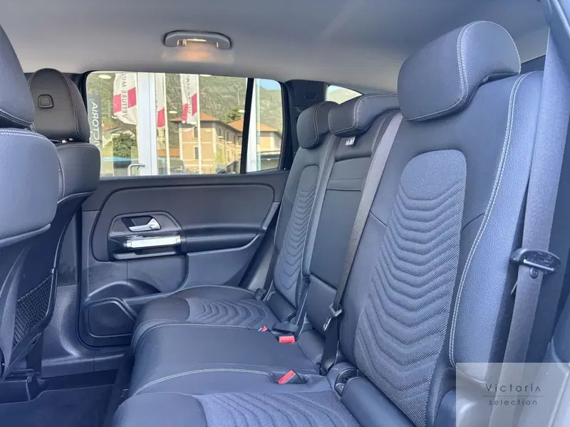 Mercedes-Benz GLB usata a Brescia (18)