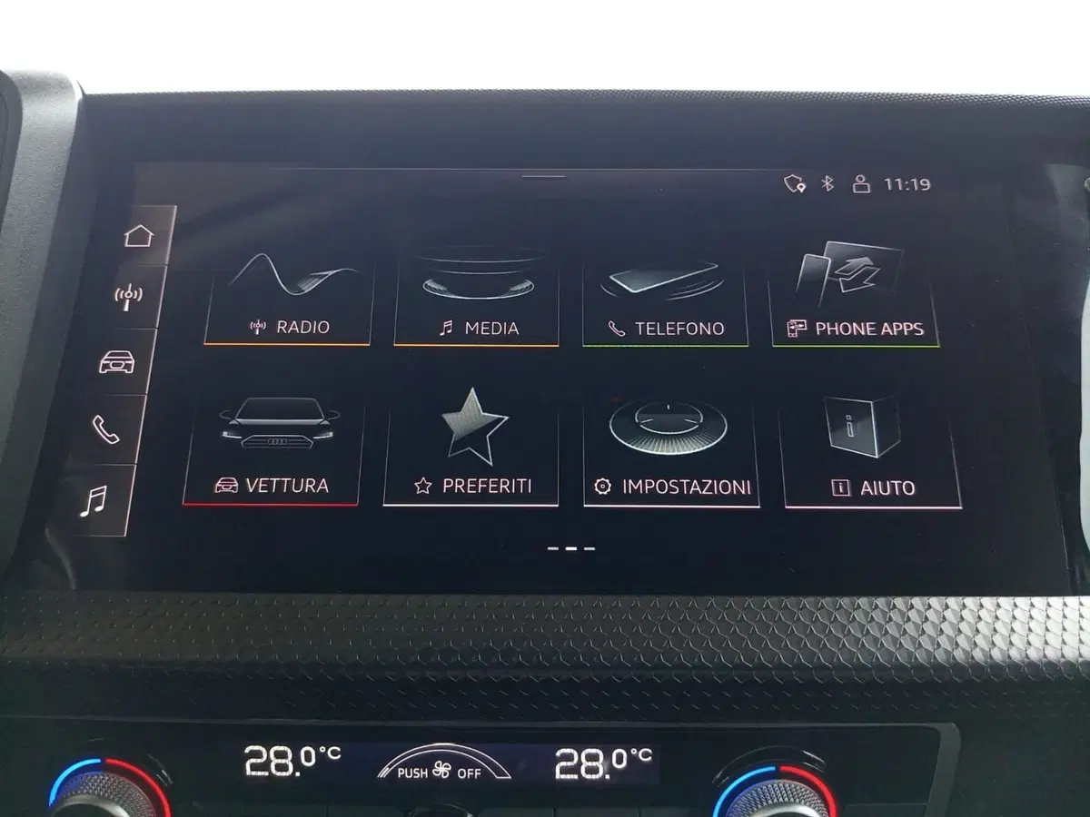 Audi A1 allstreet usata a Bari (6)