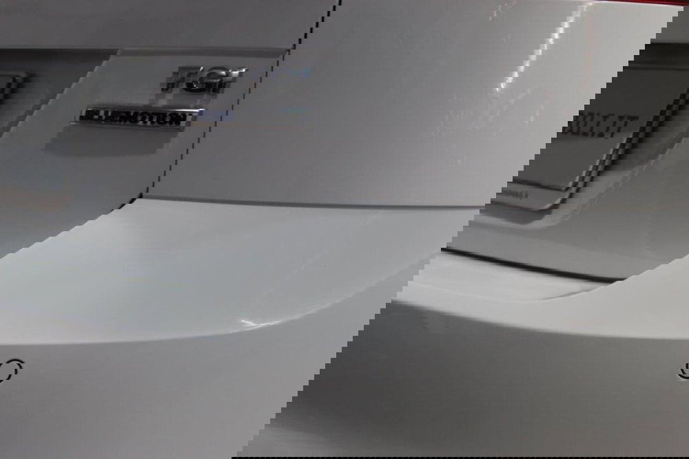 Volkswagen Golf Variant usata a Bari (12)